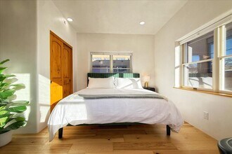 100 W Marcy St in Santa Fe, NM - Building Photo - Building Photo