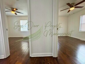 11316 East 40th St S in Independence, MO - Building Photo - Building Photo