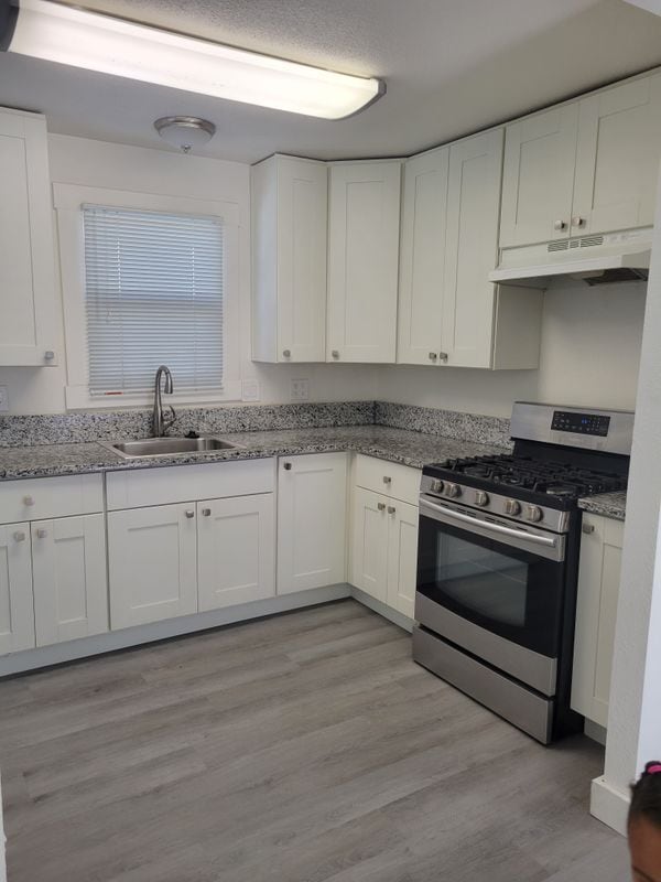 420 E Wilshire Ave in Fullerton, CA - Building Photo - Building Photo