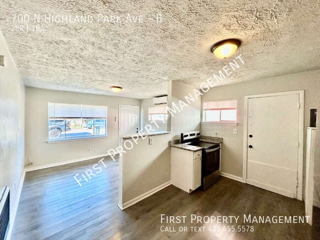 property at 700 N Highland Park Ave