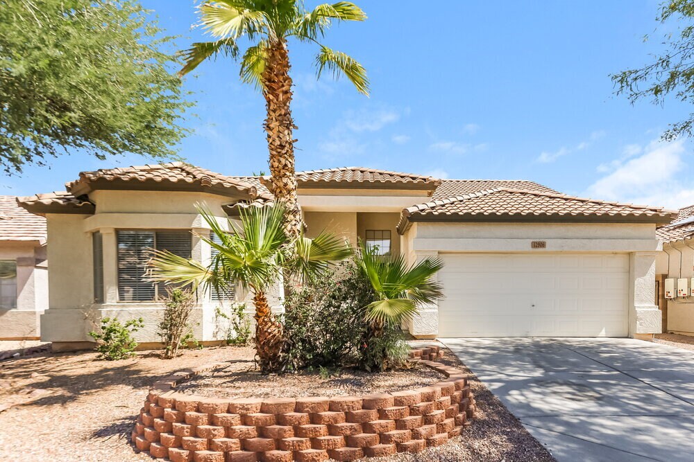 12906 W Valentine Ave in El Mirage, AZ - Building Photo