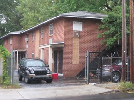 301 Glen Iris Dr Apartments