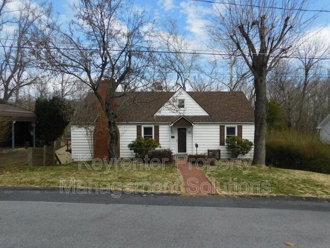 157 Valley Rd in Waynesboro, VA - Building Photo - Building Photo