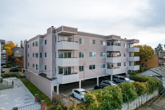 Seattle View Apartments in Seattle, WA - Building Photo - Building Photo