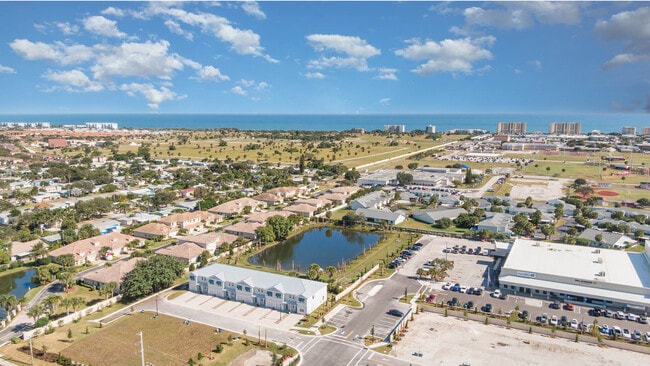 35 Tortuga Trl in Satellite Beach, FL - Building Photo - Building Photo