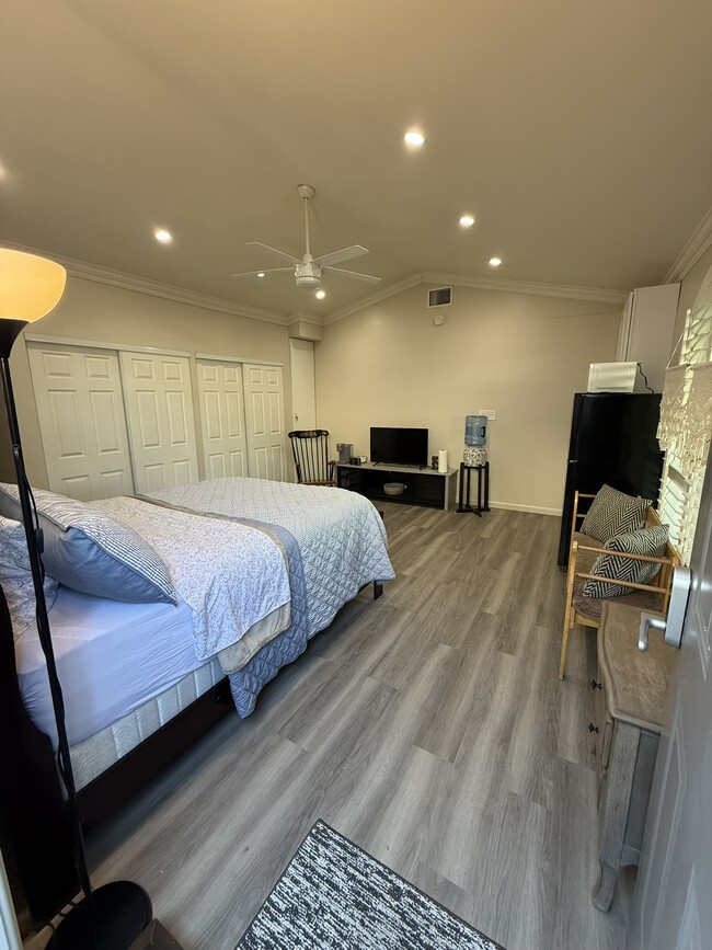 15916 Binney St, Unit Studio Apartment in Hacienda Heights, CA - Building Photo - Building Photo