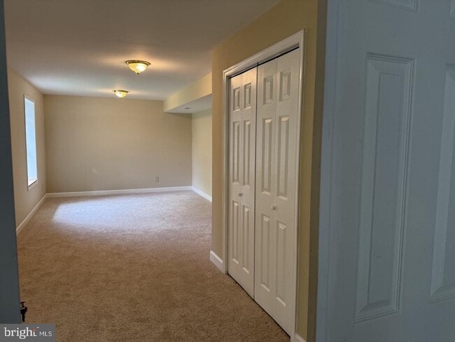 13044 Tadmore Ct in Woodbridge, VA - Building Photo - Building Photo