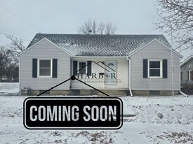 1311 6th St SE in Austin, MN - Building Photo