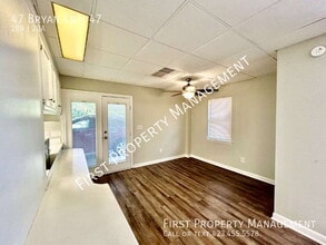 47 Bryan Ln in Rossville, GA - Foto de edificio - Building Photo