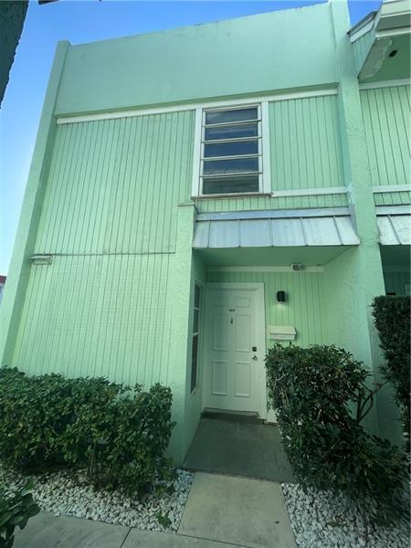 3601 NE 22nd Ave in Lighthouse Point, FL - Building Photo - Building Photo