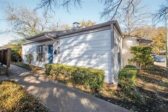13721 Brookgreen Cir in Dallas, TX - Building Photo - Building Photo