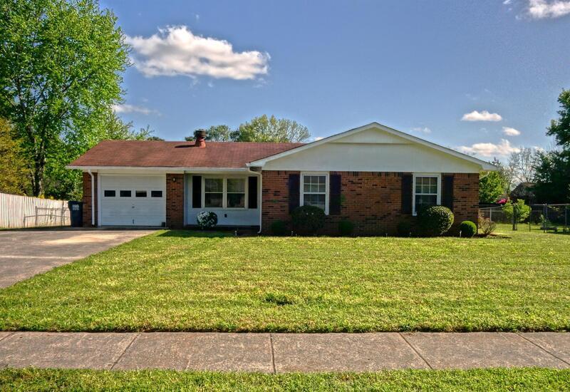 2217 Villaret Dr SW in Huntsville, AL - Building Photo