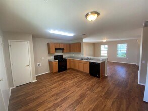 11901 Briarcreek Loop in Manor, TX - Building Photo - Building Photo