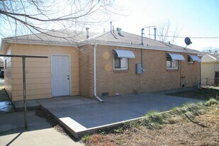 9231 Gaylord St in Thornton, CO - Building Photo