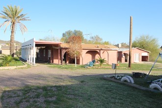 1325 W Cochise Dr in Phoenix, AZ - Building Photo - Building Photo