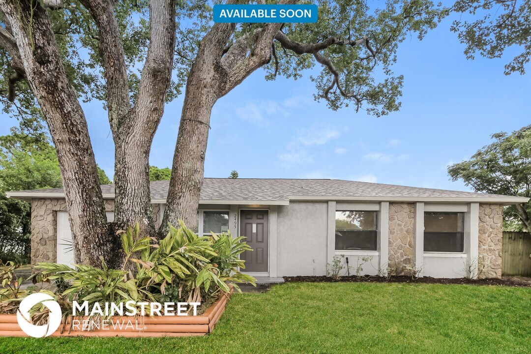 2495 E Sherwood Cir in Cocoa, FL - Building Photo