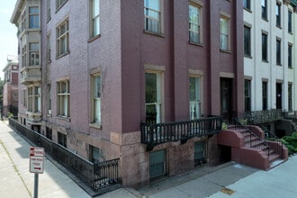 River Farm in Troy, NY - Building Photo - Building Photo