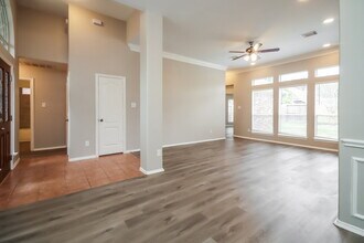 204 Green Cedar Dr in League City, TX - Building Photo - Building Photo