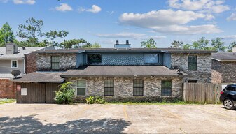 3421 O'Neal Ln in Baton Rouge, LA - Building Photo