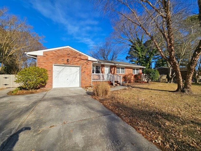 property at 1540 Selden St