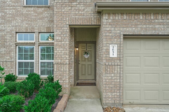 property at 2651 Hoffman Ln