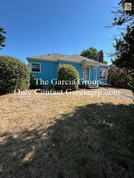 3410 SE 59th Ave in Portland, OR - Building Photo
