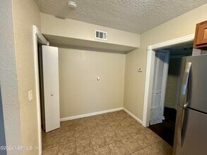 2889 College St in Jacksonville, FL - Building Photo - Building Photo