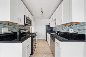 357 Los Arbolitos Blvd, Unit 357 in Oceanside, CA - Building Photo - Building Photo