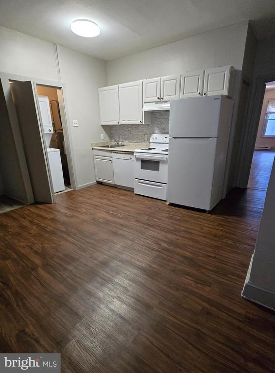 property at 4303 Main St