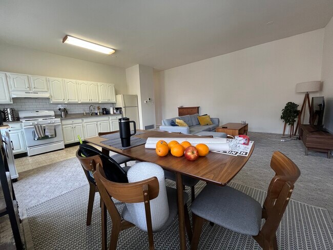 2001 Green St, Unit 3R in Philadelphia, PA - Building Photo - Building Photo