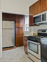 44 Cameron Ave, Unit #1 in Somerville, MA - Building Photo - Building Photo
