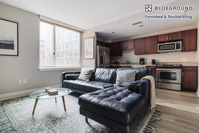 2221 I St NW