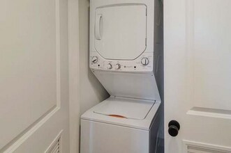 2234 N Bissell St in Chicago, IL - Foto de edificio - Building Photo