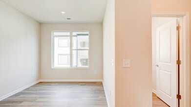 5509 Swaling St in Charlotte, NC - Building Photo - Building Photo