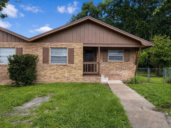 property at 1029 Jacks St