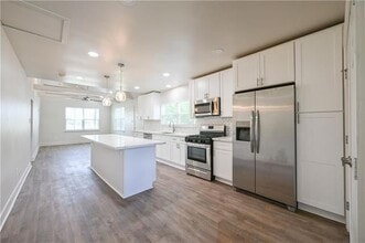 401 Nursery Ave in Metairie, LA - Building Photo - Building Photo