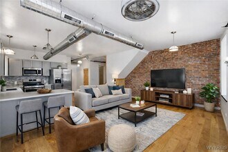 110 Genesee St in Buffalo, NY - Building Photo - Building Photo