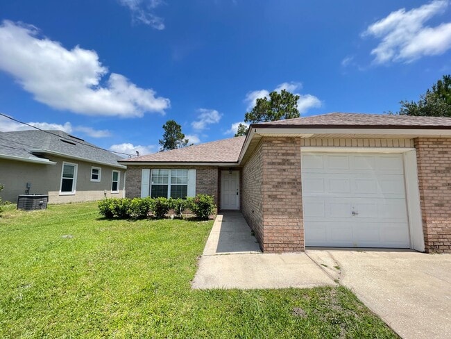 property at 7 Rosecroft Ln