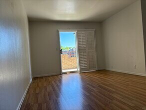 4834 S Highland Cir in Holladay, UT - Building Photo - Building Photo
