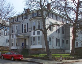 89 Cherry St in Fall River, MA - Building Photo