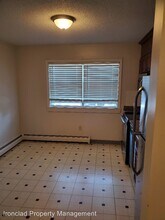 269 W Washington St in Bristol, CT - Building Photo - Building Photo
