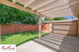 123 Partridge Dr in Hurricane, UT - Building Photo - Building Photo