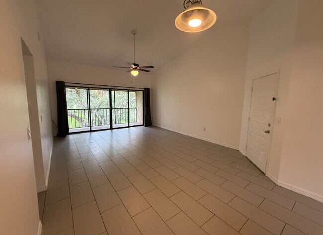 851 Mecca Dr in Sarasota, FL - Foto de edificio - Building Photo