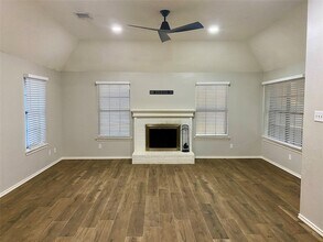 8109 Courageous Dr in Rowlett, TX - Building Photo - Building Photo