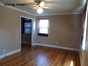 105 Meadowbrook St in Clinton, TN - Building Photo - Building Photo