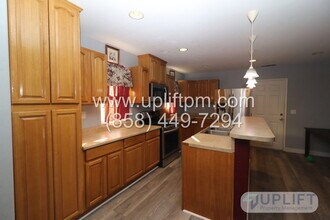 5304 Nutmeg St in San Diego, CA - Building Photo - Building Photo