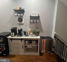 908 N 16th St in Philadelphia, PA - Building Photo - Building Photo