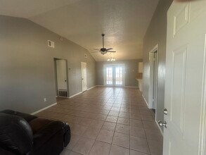 339 S Pleasant Hill Rd in Axtell, TX - Building Photo - Building Photo