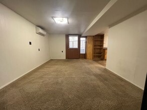 2524 NE Division St in Bend, OR - Building Photo - Building Photo