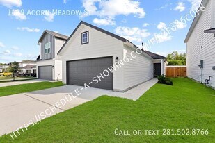 1429 Acorn Mdw St in Houston, TX - Building Photo